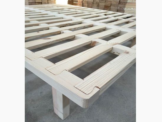 點(diǎn)擊查看詳細(xì)信息<br>標(biāo)題：Wooden bedstead 閱讀次數(shù)：2007