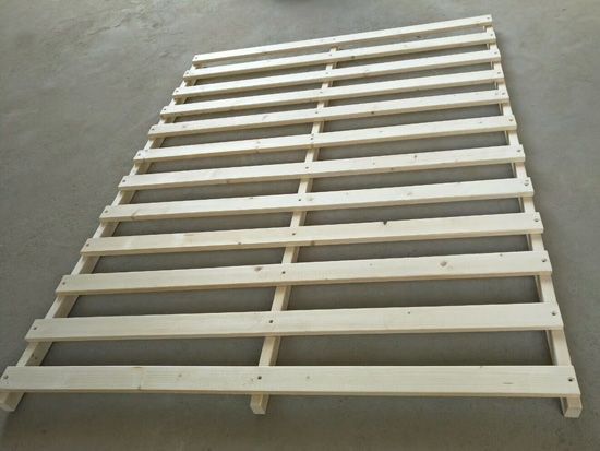 點擊查看詳細(xì)信息<br>標(biāo)題：木制床架 閱讀次數(shù)：2197