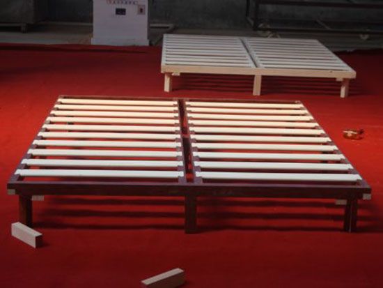 點(diǎn)擊查看詳細(xì)信息<br>標(biāo)題：拆裝式木制床架 閱讀次數(shù)：2427